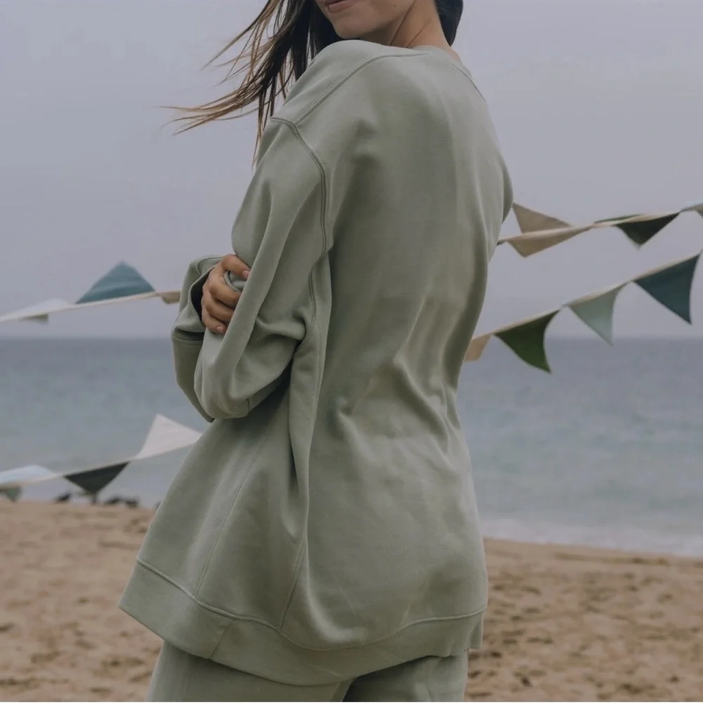 Daily Drills Oversized Henley Top and Joggers with Buttons - Picture 11 of 14